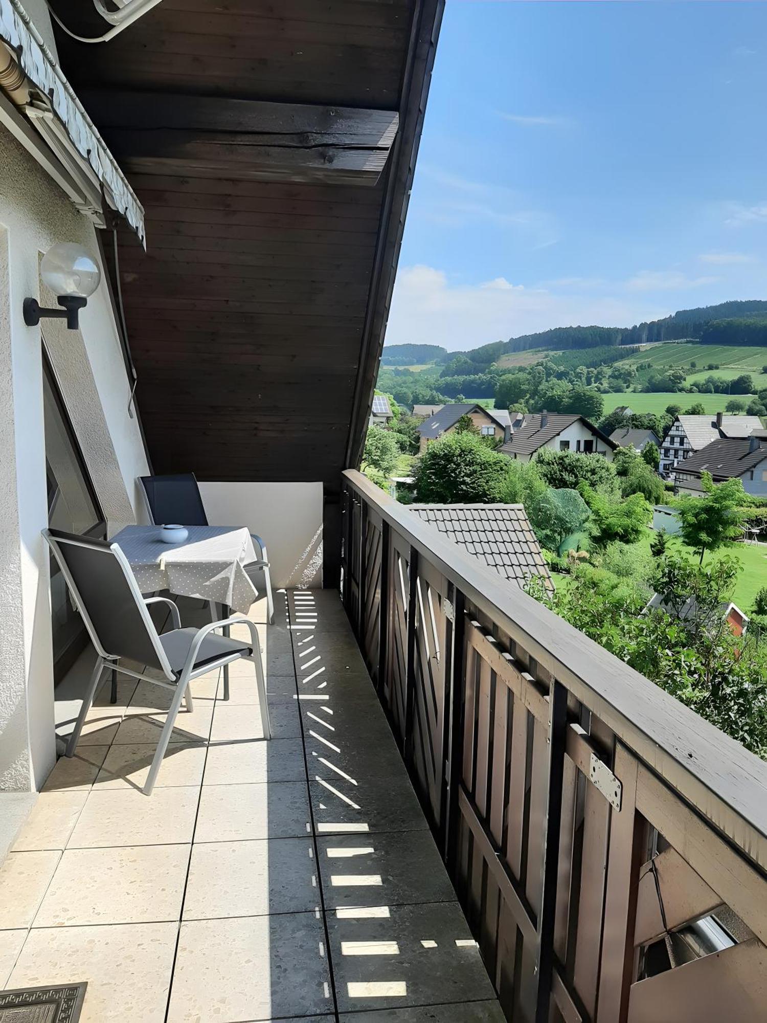 Ferienwohnung Am Patenberg Finnentrop ภายนอก รูปภาพ